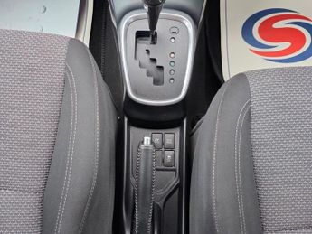 Toyota Yaris 1.5 VVT-h Icon E-CVT Euro 6 5dr