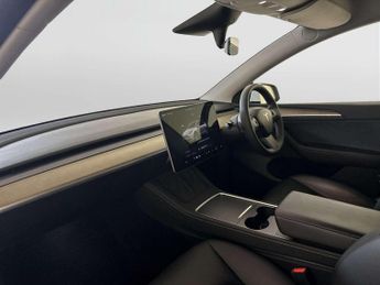 Tesla Model Y SUV 5dr Electric Auto RWD (346 ps)