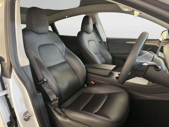 Tesla Model Y SUV 5dr Electric Auto RWD (346 ps)