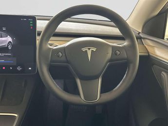 Tesla Model Y SUV 5dr Electric Auto RWD (346 ps)