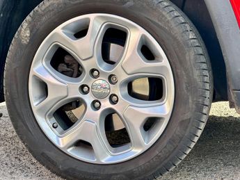 Jeep Compass 1.4T MultiAirII Limited Auto 4WD Euro 6 (s/s) 5dr