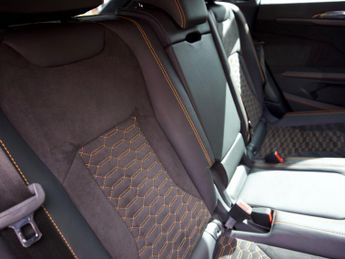 Lamborghini Urus 4.0 V8 BiTurbo SUV 5dr Petrol Auto 4WD Euro 6 (650 ps)