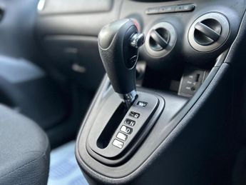 Hyundai i10 1.2 Active Auto Euro 5 5dr