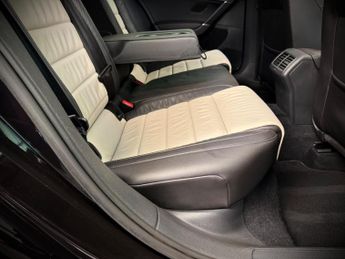 Volkswagen Golf 2.0 TSI BlueMotion Tech R DSG 4Motion Euro 6 (s/s) 5dr