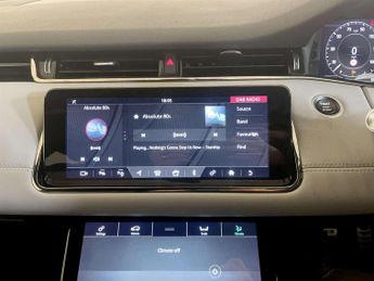 Land Rover Range Rover Evoque 2.0 D180 R-Dynamic SE SUV 5dr Diesel Auto 4WD Euro 6 (s/s) (180 