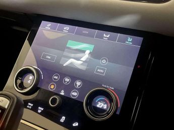 Land Rover Range Rover Evoque 2.0 D180 R-Dynamic SE SUV 5dr Diesel Auto 4WD Euro 6 (s/s) (180 