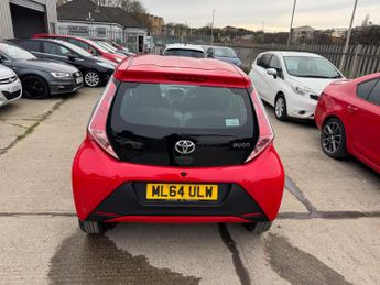 Toyota AYGO 1.0 VVT-i x-play x-shift Euro 5 5dr Euro 5
