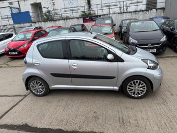 Toyota AYGO 1.0 VVT-i Platinum MultiMode Euro 4 5dr (AC)