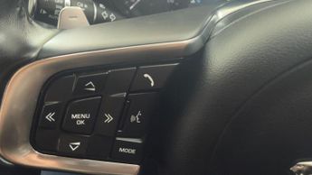 Jaguar XF 2.0d R-Sport Saloon 4dr Diesel Auto AWD Euro 6 (s/s) (180 ps)