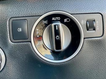 Mercedes-Benz B Class 1.5 B180d AMG Line (Executive) 7G-DCT Euro 6 (s/s) 5dr