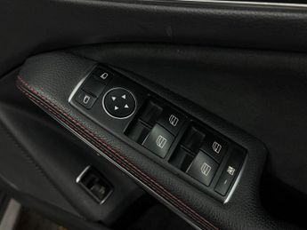 Mercedes-Benz GLA 1.6 GLA200 AMG Line 7G-DCT Euro 6 (s/s) 5dr