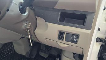 Suzuki Every Wagon Wagon Every 650 cc auto - Mazda Scrum