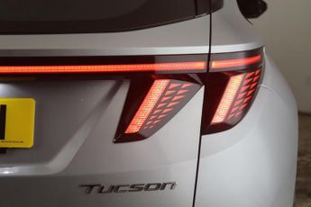 Hyundai TUCSON 1.6 T-GDi MHEV SE Connect DCT Euro 6 (s/s) 5dr