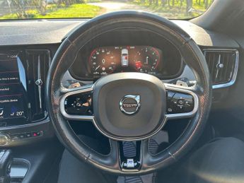 Volvo V90 2.0 D4 R-Design Auto Euro 6 (s/s) 5dr