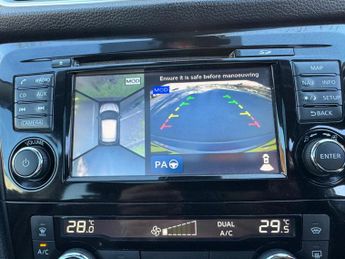 Nissan Qashqai 1.6 dCi Tekna XTRON 2WD Euro 6 (s/s) 5dr