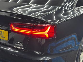 Audi A6 Saloon 2.0 TDI Black Edition S Tronic quattro Euro 6 (s/s) 4dr