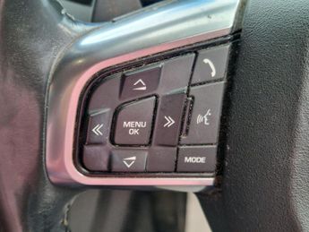 Land Rover Discovery Sport 2.0 TD4 SE Tech Auto 4WD Euro 6 (s/s) 5dr