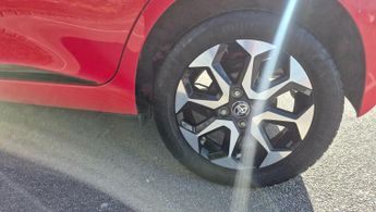 Toyota AYGO 1.0 VVT-i x-trend Funroof x-shift Euro 6 5dr