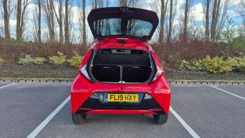 Toyota AYGO 1.0 VVT-i x-trend Funroof x-shift Euro 6 5dr