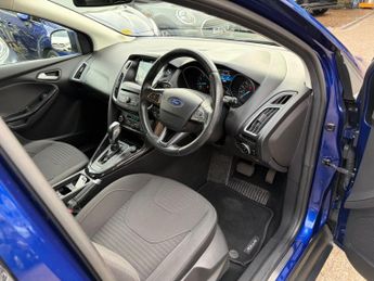 Ford Focus 1.0T EcoBoost Titanium Auto Euro 6 (s/s) 5dr