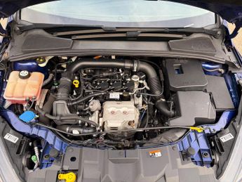 Ford Focus 1.0T EcoBoost Titanium Auto Euro 6 (s/s) 5dr