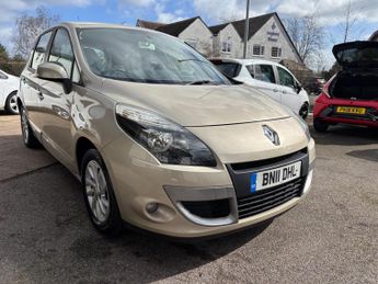 Renault Scenic 1.5 dCi Expression Euro 5 5dr