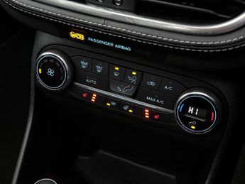 Ford Fiesta 1.0T EcoBoost Vignale Auto Euro 6 (s/s) 5dr