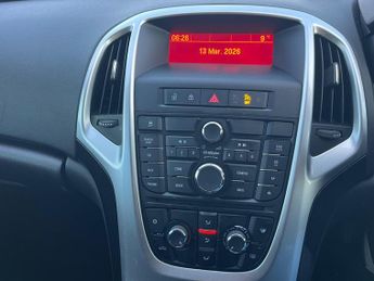 Vauxhall Astra 1.6i SRi Auto Euro 6 5dr