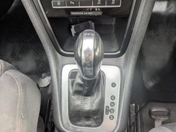 Volkswagen Sharan 2.0 TDI BlueMotion Tech SE MPV 5dr Diesel DSG Euro 5 (s/s) (140 