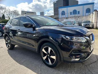 Nissan Qashqai 1.3 DIG-T Acenta Premium Euro 6 (s/s) 5dr