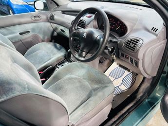 Peugeot 206 1.4 LX 5dr