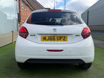 Peugeot 208 1.2 PureTech Allure Euro 6 5dr