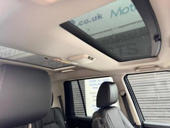 Land Rover Discovery 4 3.0 SD V6 HSE CommandShift 4WD Euro 5 5dr