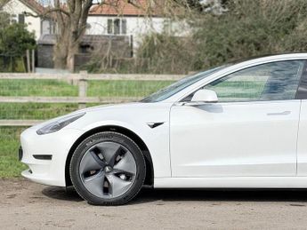 Tesla Model 3 (Dual Motor) Long Range Auto 4WDE 4dr