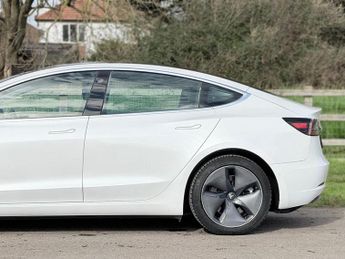 Tesla Model 3 (Dual Motor) Long Range Auto 4WDE 4dr