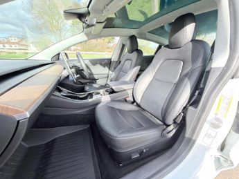 Tesla Model 3 (Dual Motor) Long Range Auto 4WDE 4dr