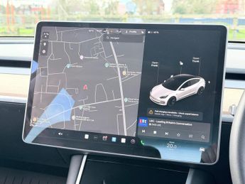 Tesla Model 3 (Dual Motor) Long Range Auto 4WDE 4dr