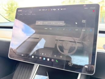 Tesla Model 3 (Dual Motor) Long Range Auto 4WDE 4dr