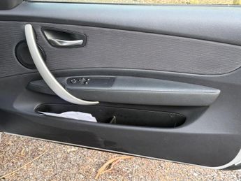 BMW 1 Series 2.0 120d SE Steptronic Euro 5 2dr