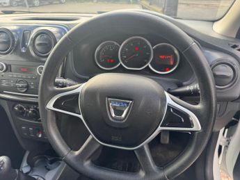Dacia Sandero 1.0 SCe Ambiance Euro 6 5dr