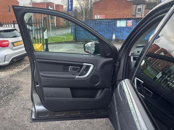 Land Rover Discovery Sport 2.0 TD4 HSE Auto 4WD Euro 6 (s/s) 5dr