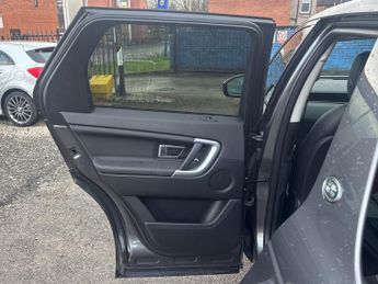 Land Rover Discovery Sport 2.0 TD4 HSE Auto 4WD Euro 6 (s/s) 5dr