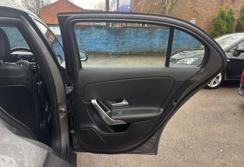 Mercedes-Benz A Class 1.5 A180d Sport 7G-DCT Euro 6 (s/s) 5dr