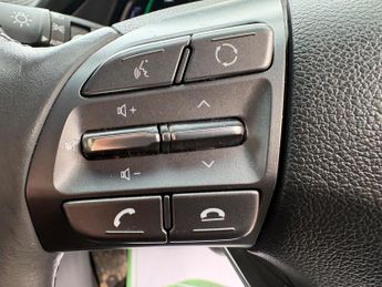 Hyundai IONIQ 38.3kWh Premium Auto 5dr