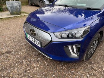 Hyundai IONIQ 38.3kWh Premium Auto 5dr