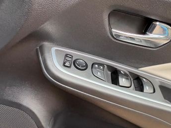 Nissan Micra 1.0 IG-T Tekna XTRON Euro 6 (s/s) 5dr