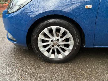 Vauxhall Corsa 1.4i ecoTEC SE Nav Auto Euro 6 5dr
