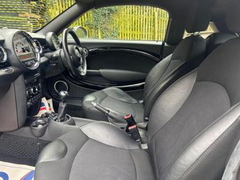 MINI Coupe 1.6 Cooper S Euro 5 (s/s) 2dr