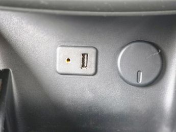 Vauxhall Corsa 1.4i SE Auto Euro 6 5dr