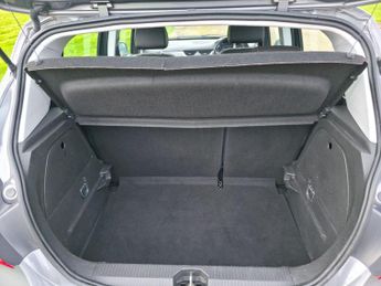 Vauxhall Corsa 1.4i SE Auto Euro 6 5dr